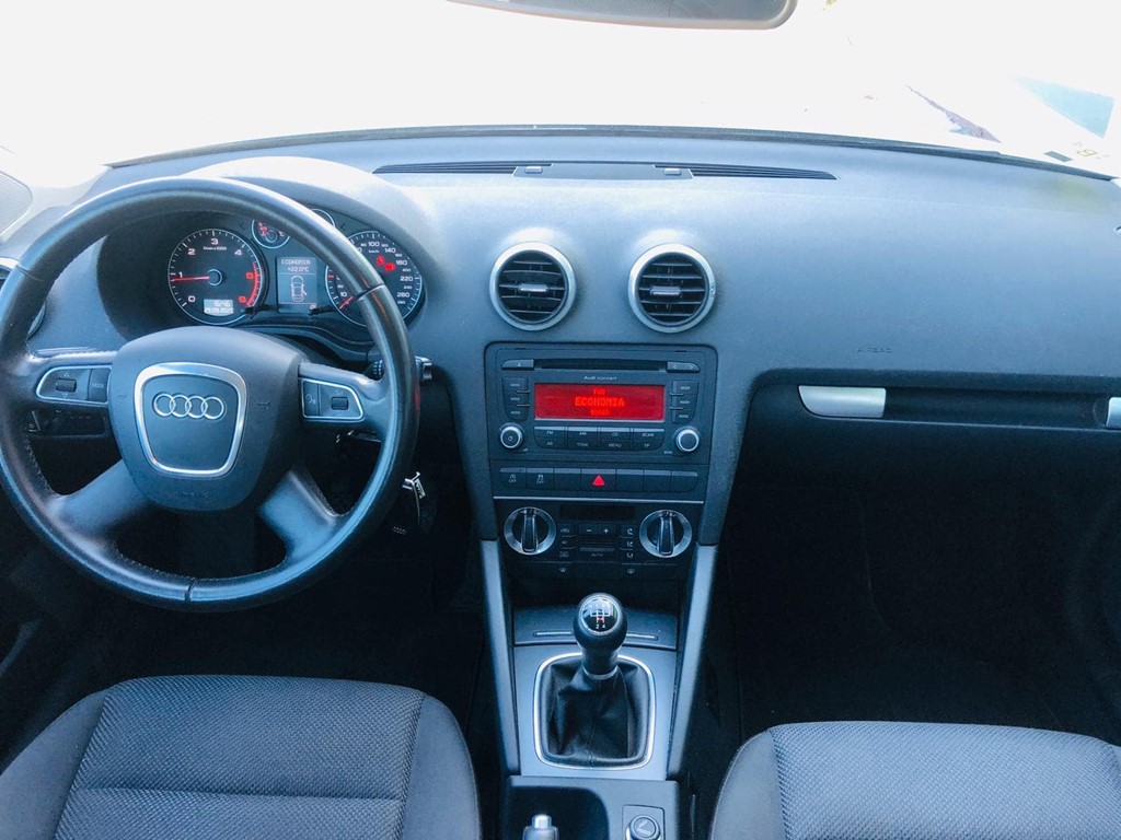 Foto 7 AUDI A3 1.6 TDI 105CV SPORTBACK