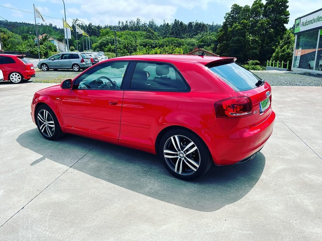 Foto 4 AUDI A3 2.0 TDI S-LINE 170CV DSG