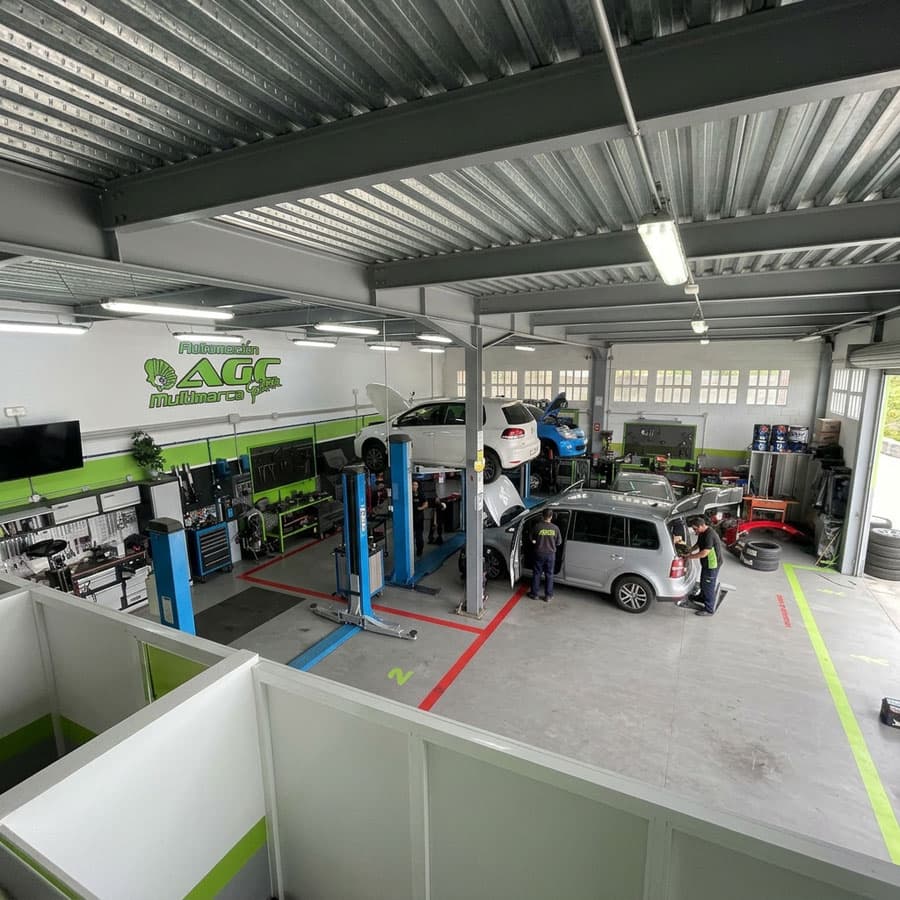 Reparación de electricidad del automóvil en San Sadurniño