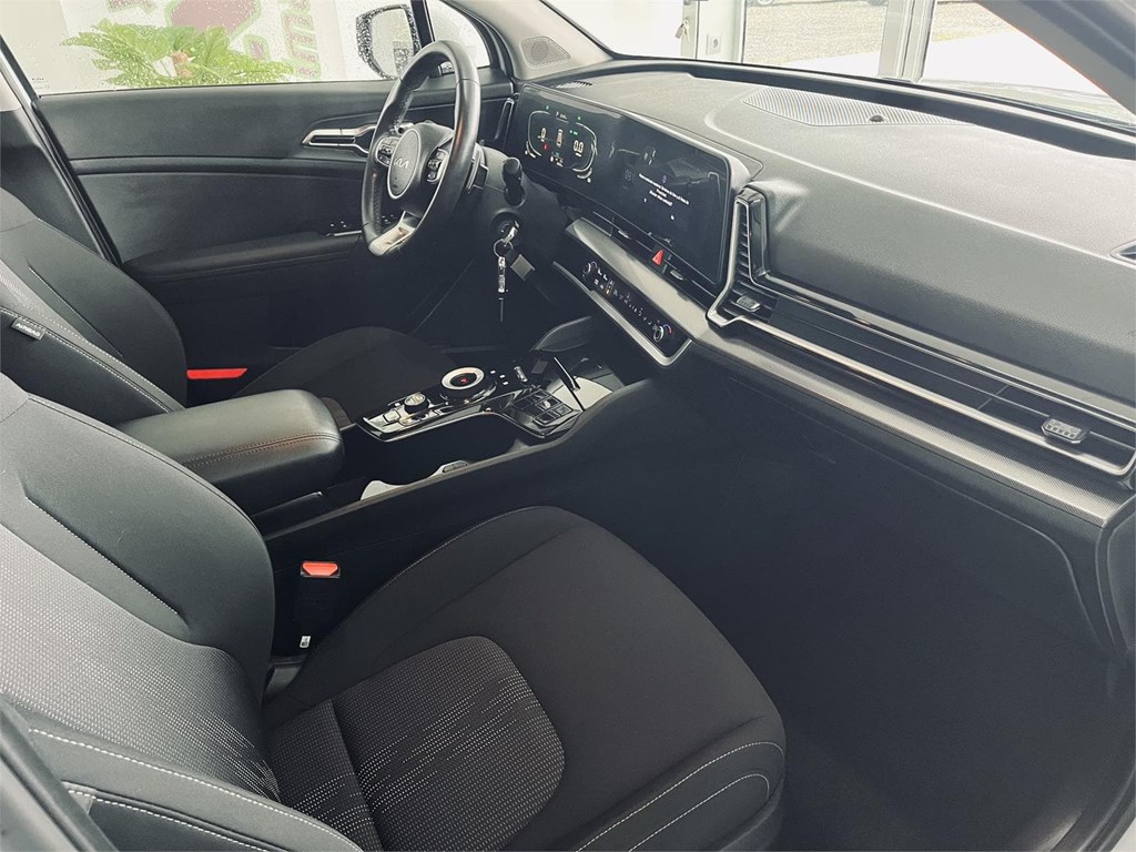 Foto 7 KIA SPORTAGE 1.6 TGDI HYBRID DRIVE 4WD