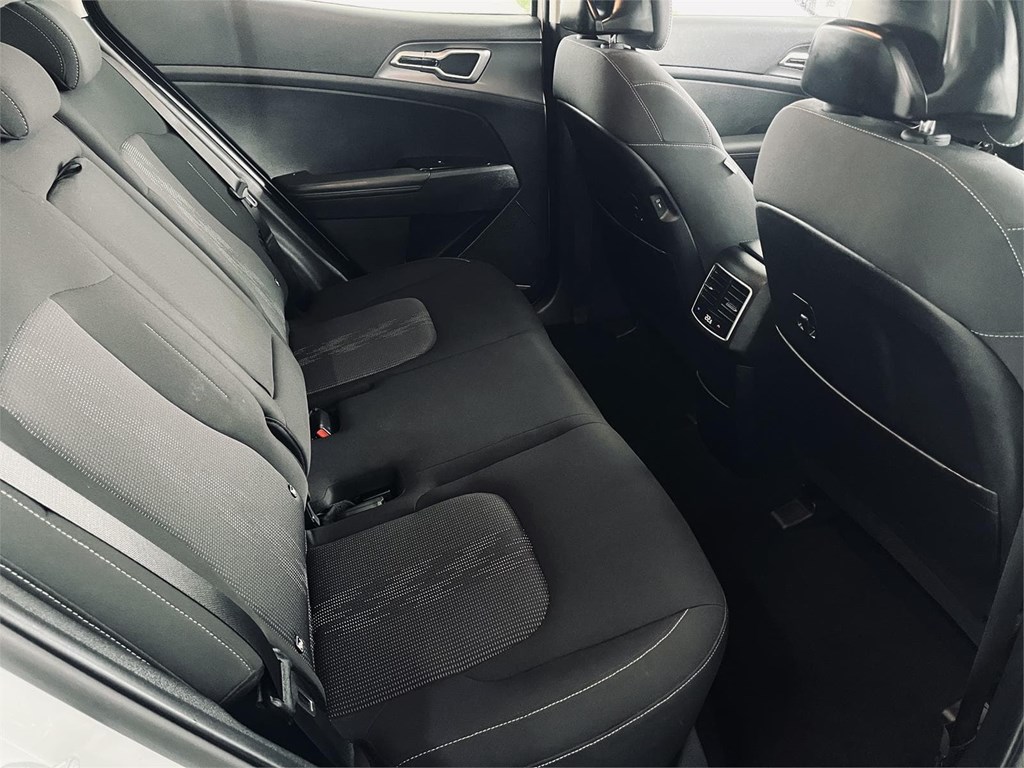 Foto 9 KIA SPORTAGE 1.6 TGDI HYBRID DRIVE 4WD