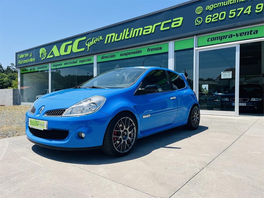 Foto 1 RENAULT CLIO III SPORT 200CV R27 F1