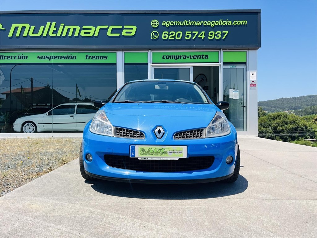 Foto 2 RENAULT CLIO III SPORT 200CV R27 F1