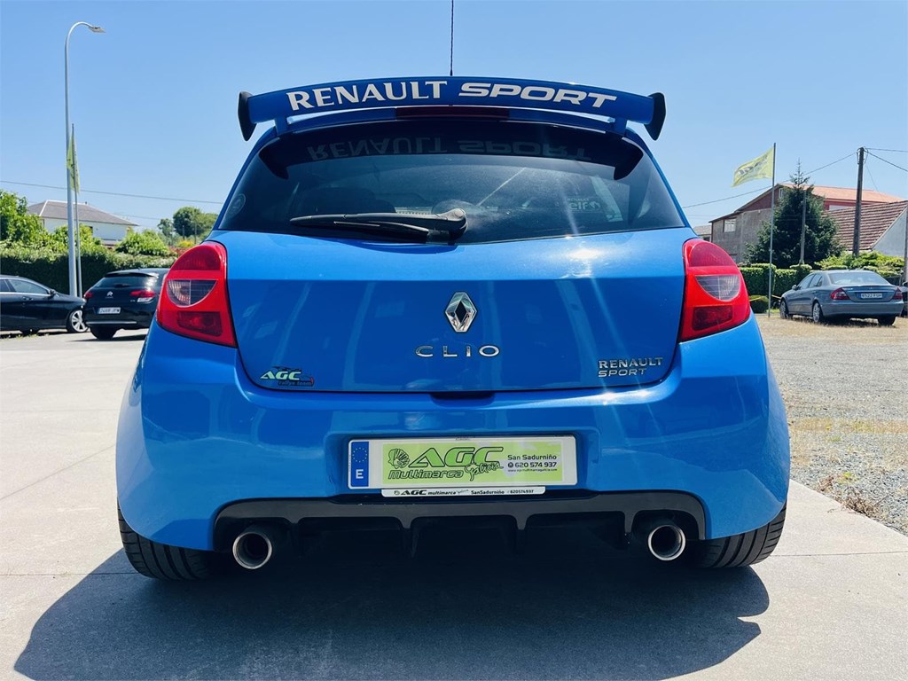 Foto 5 RENAULT CLIO III SPORT 200CV R27 F1