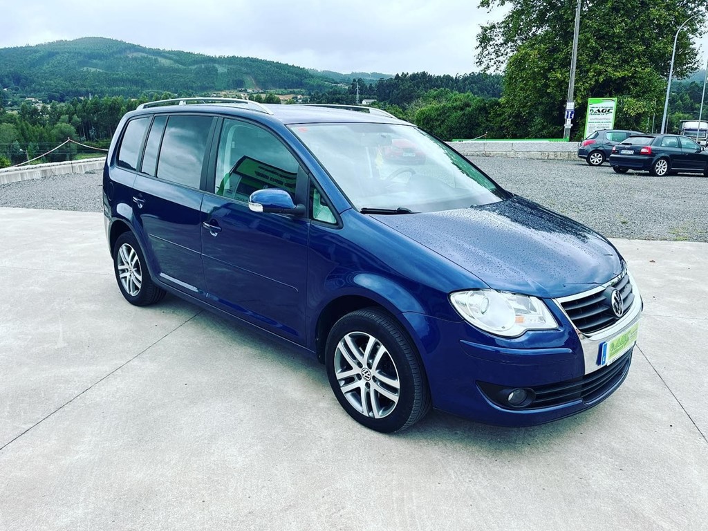 Foto 3 VOLKSWAGEN TOURAN 2.0 TDI 140CV 6V HIGHLINE 7PL