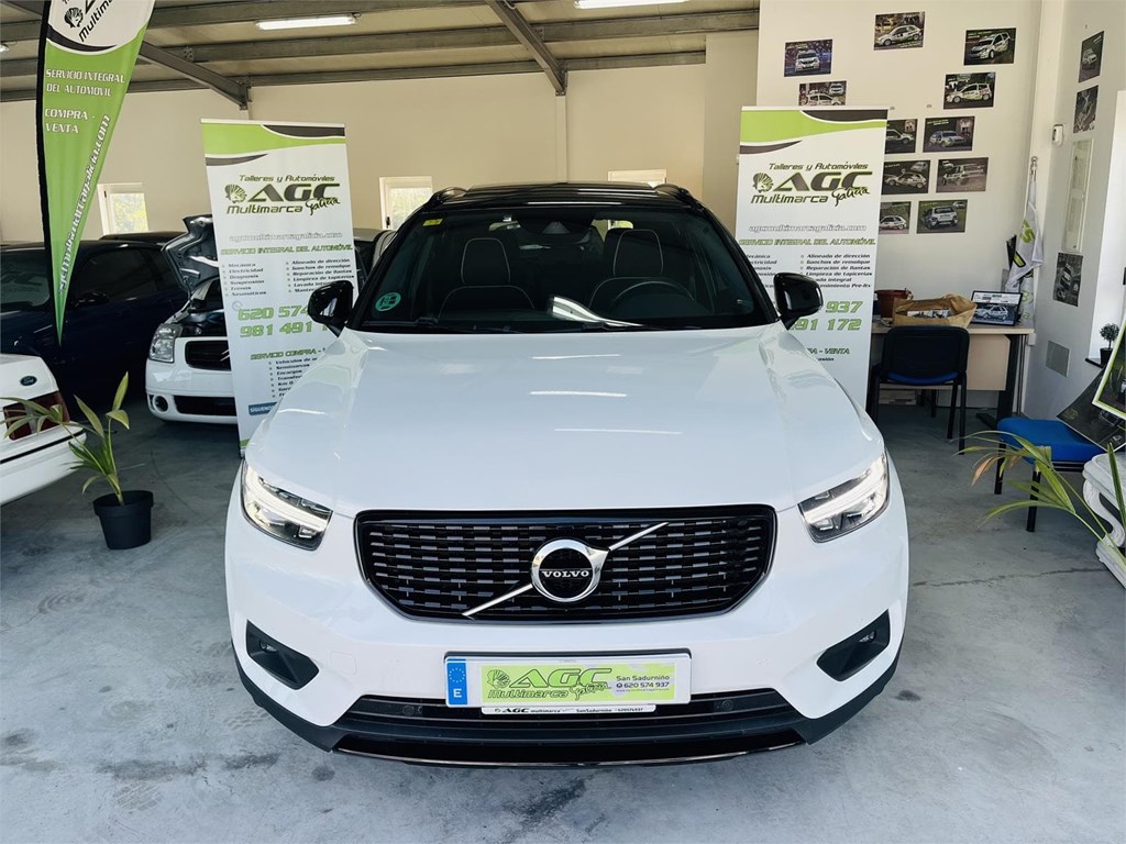 Foto 2 VOLVO XC40 D4AW 2.0D 190CV